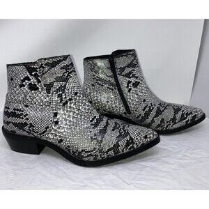 Women's Black and Gray Ankle Boots